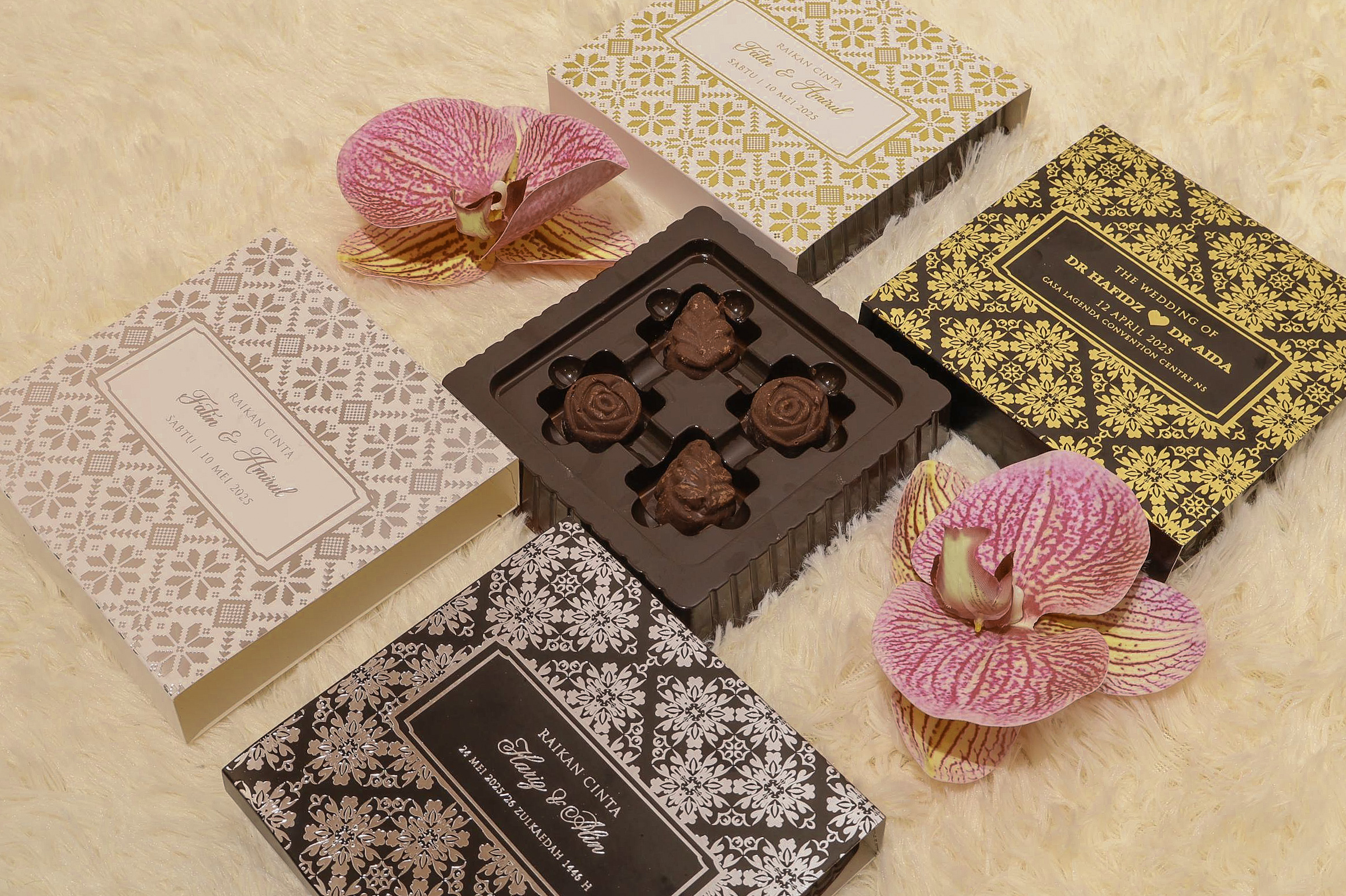Chocolate Slot Box